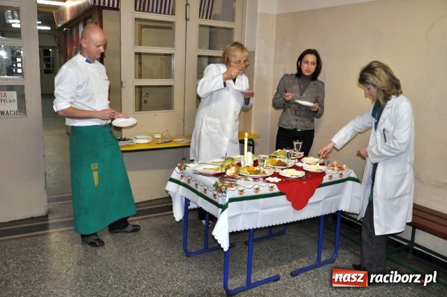 Zdjęcie w galerii na portalu naszraciborz.pl: Konkurs, że palce lizać wiadomości z regionu