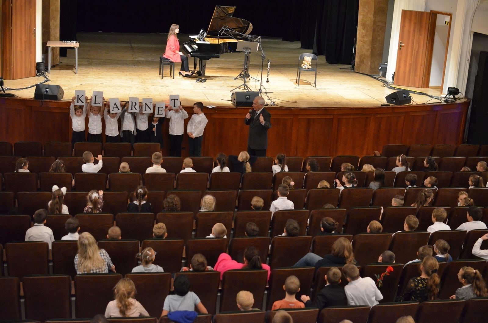 Zdjęcie w galerii na portalu naszraciborz.pl: Klarnet muzycznym bohaterem październikowych koncertów umuzykalniających wiadomości z regionu