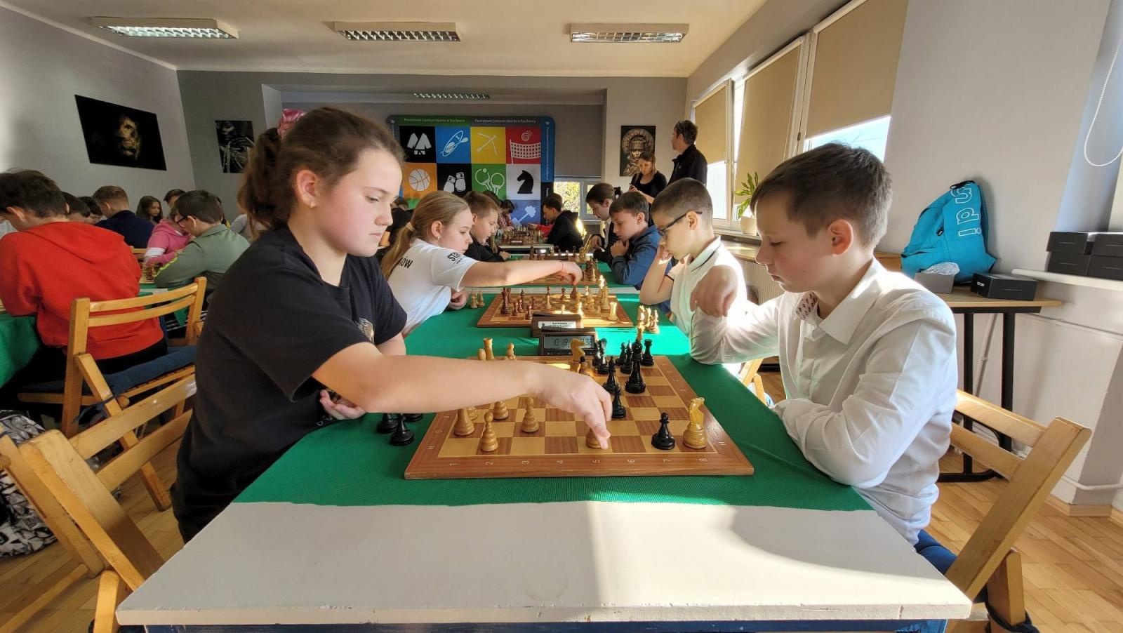 Zdjęcie w galerii na portalu naszraciborz.pl: Szkoła w Tworkowie ma najlepszych szachistów w rejonie wiadomości z regionu