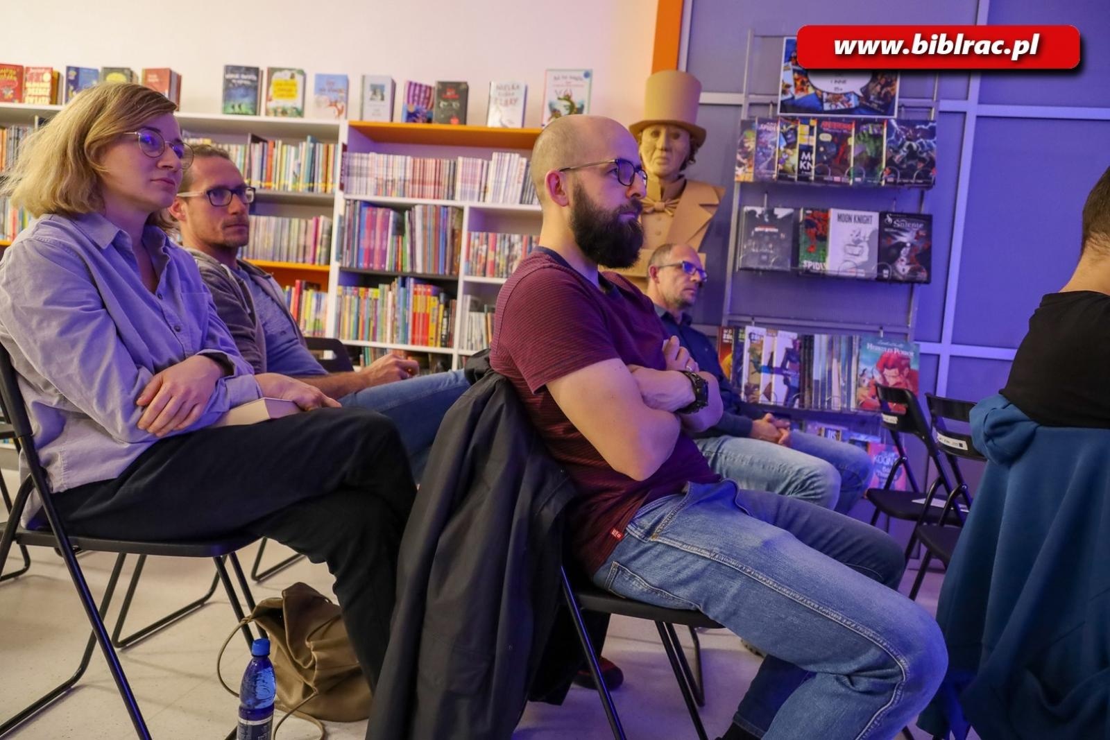 Zdjęcie w galerii na portalu naszraciborz.pl: Krystian Hanke w Raciborzu o tym jak nie zostać Boomerem wiadomości z regionu