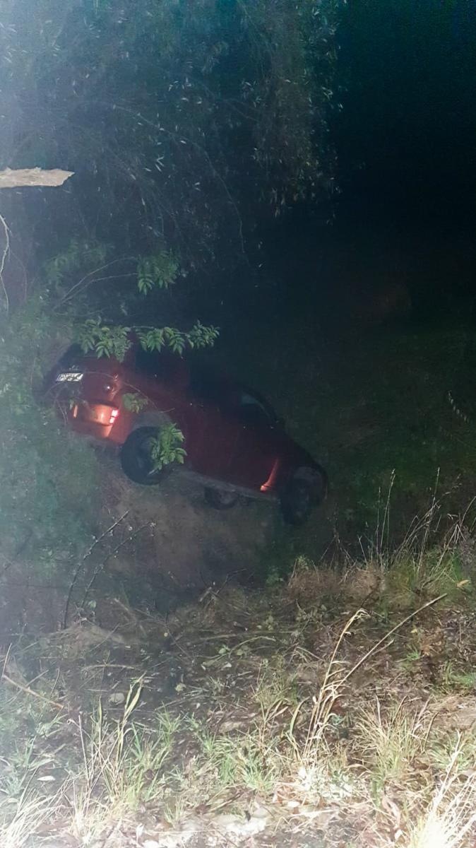 Zdjęcie w galerii na portalu naszraciborz.pl: Kierowca chevroleta przeszarżował na drodze do Brzeźnicy wiadomości z regionu