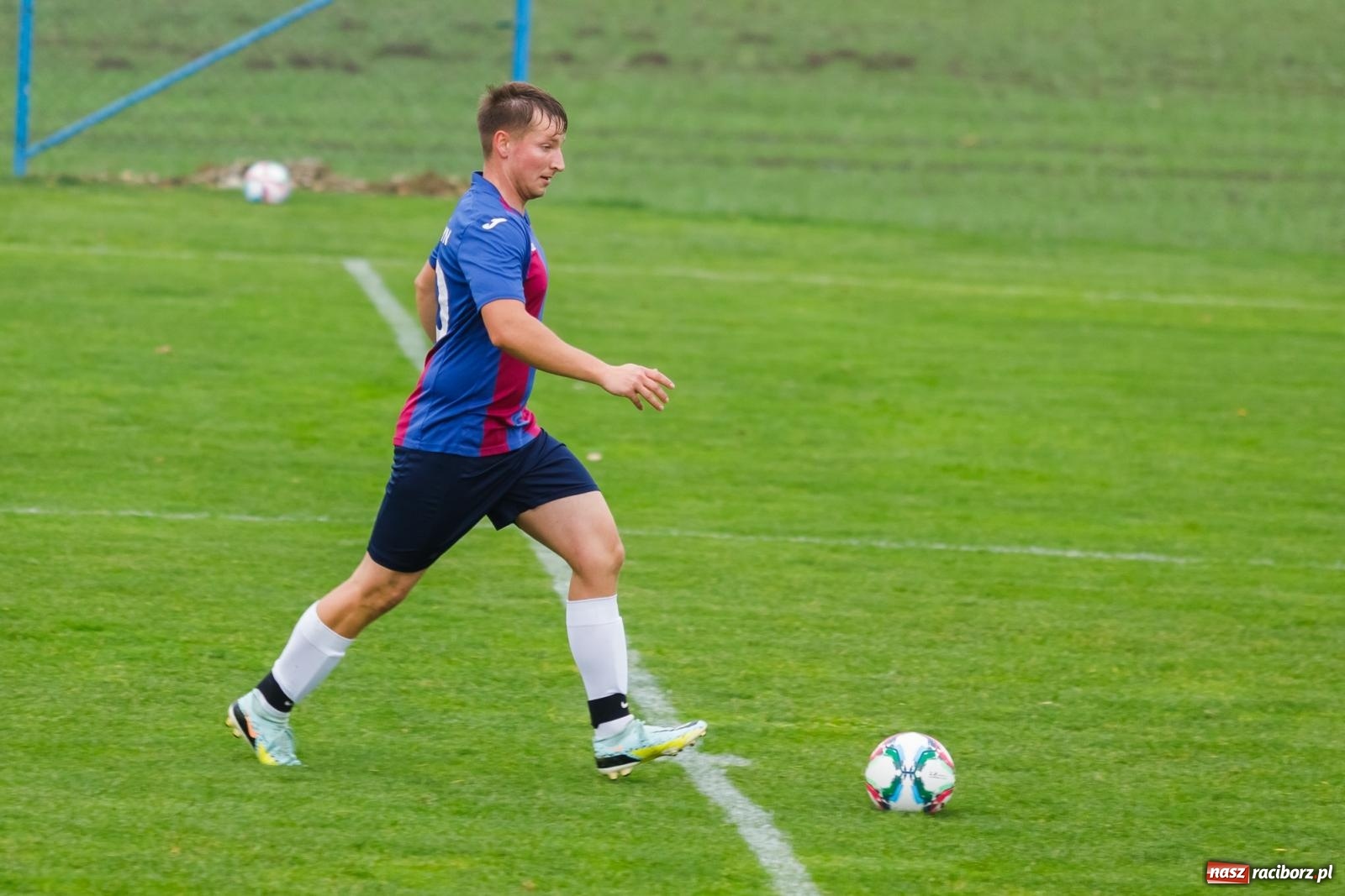 Zdjęcie w galerii na portalu naszraciborz.pl: Bez niespodzianki w Pietraszynie. Kobyla na kolanach [FOTO] wiadomości z regionu