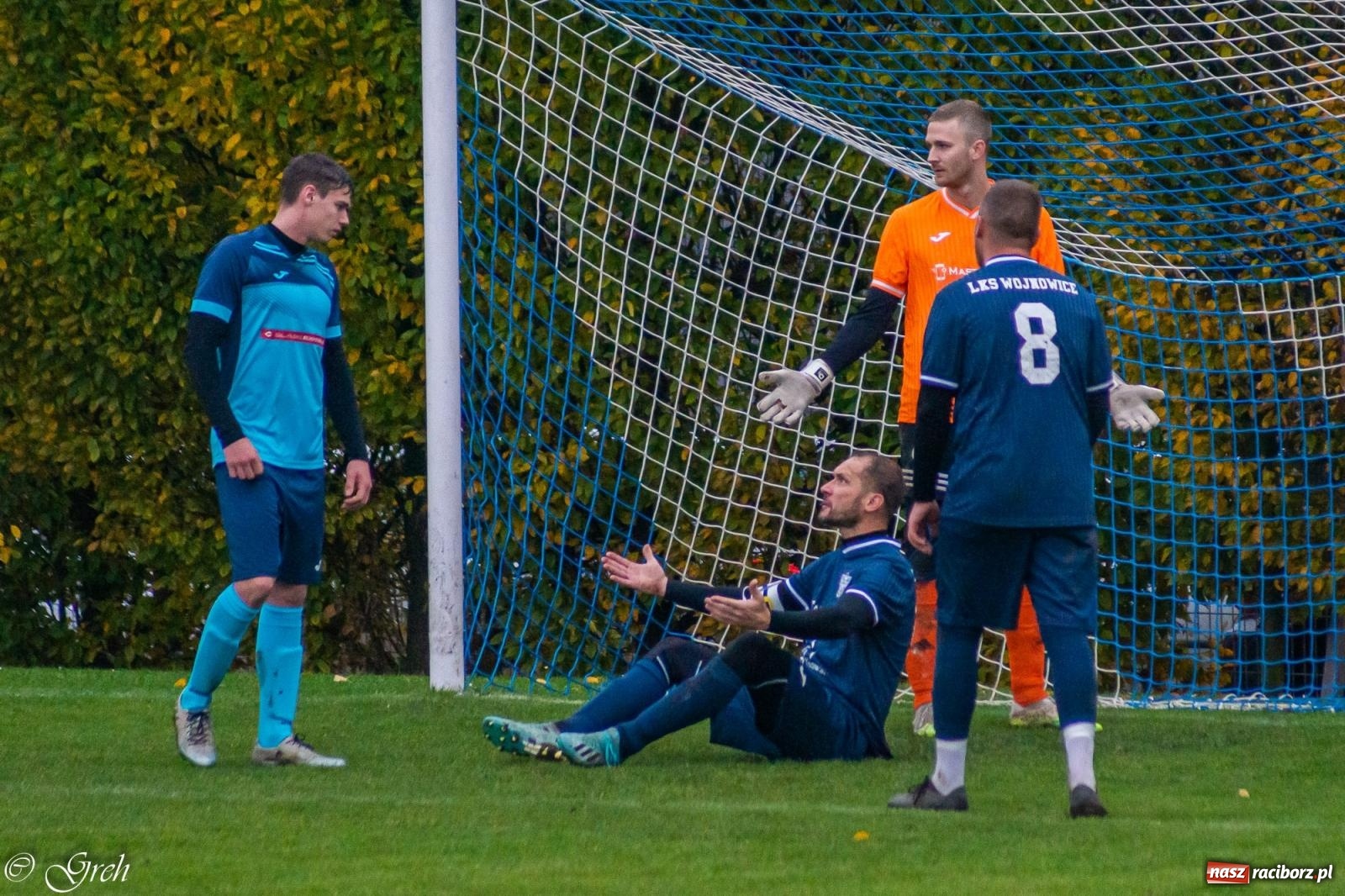 Zdjęcie w galerii na portalu naszraciborz.pl: B klasa. Strzelanina przy Tuwima [FOTO] wiadomości z regionu
