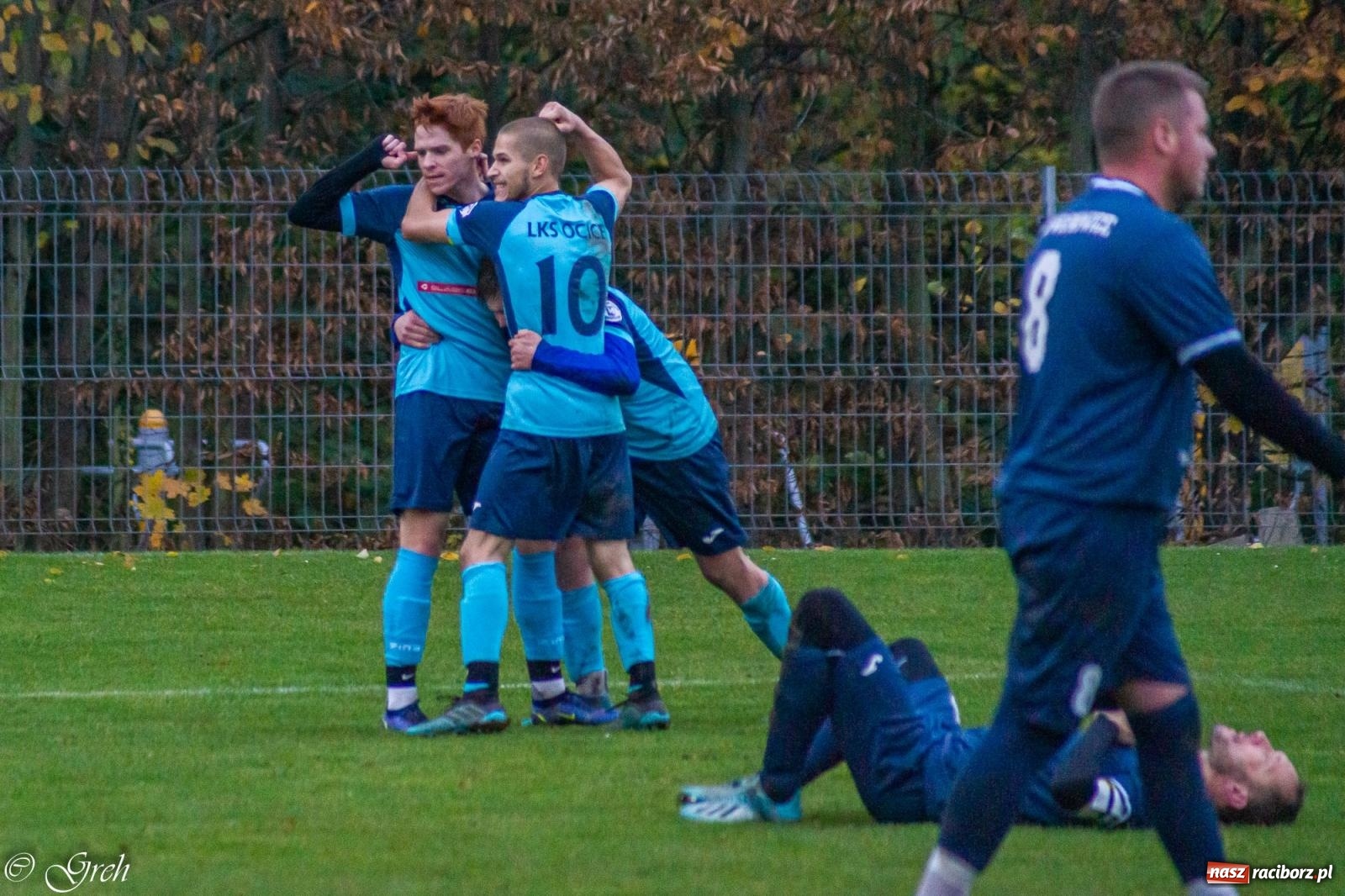 Zdjęcie w galerii na portalu naszraciborz.pl: B klasa. Strzelanina przy Tuwima [FOTO] wiadomości z regionu