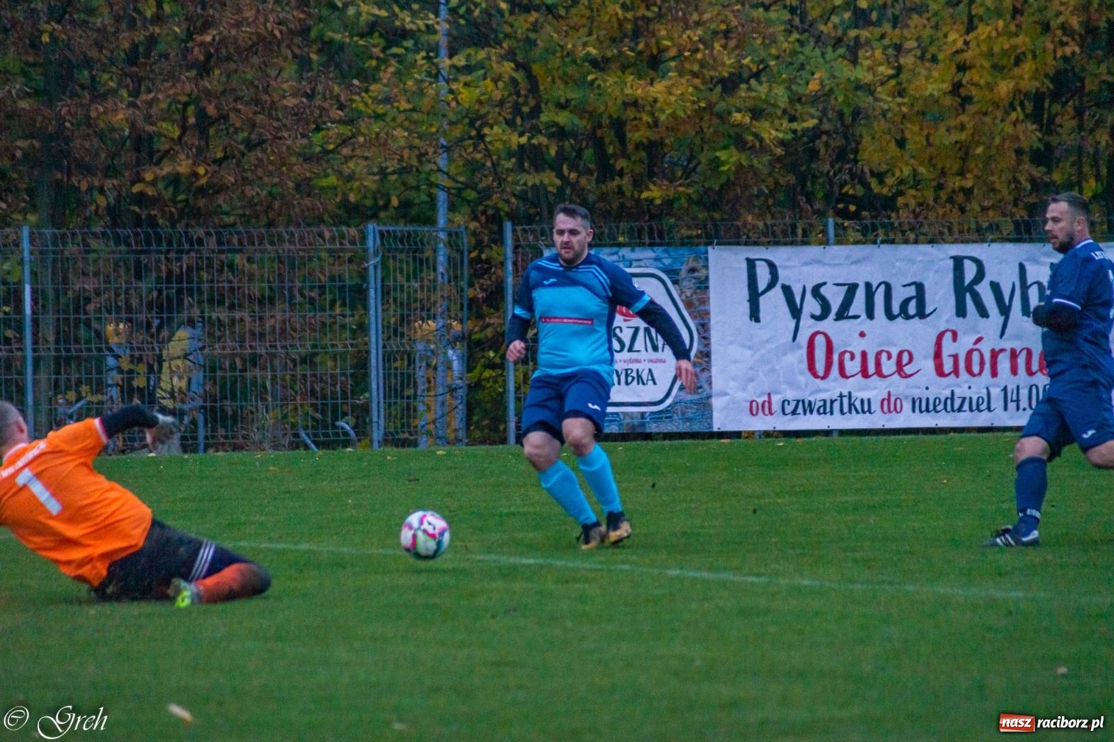 Zdjęcie w galerii na portalu naszraciborz.pl: B klasa. Strzelanina przy Tuwima [FOTO] wiadomości z regionu