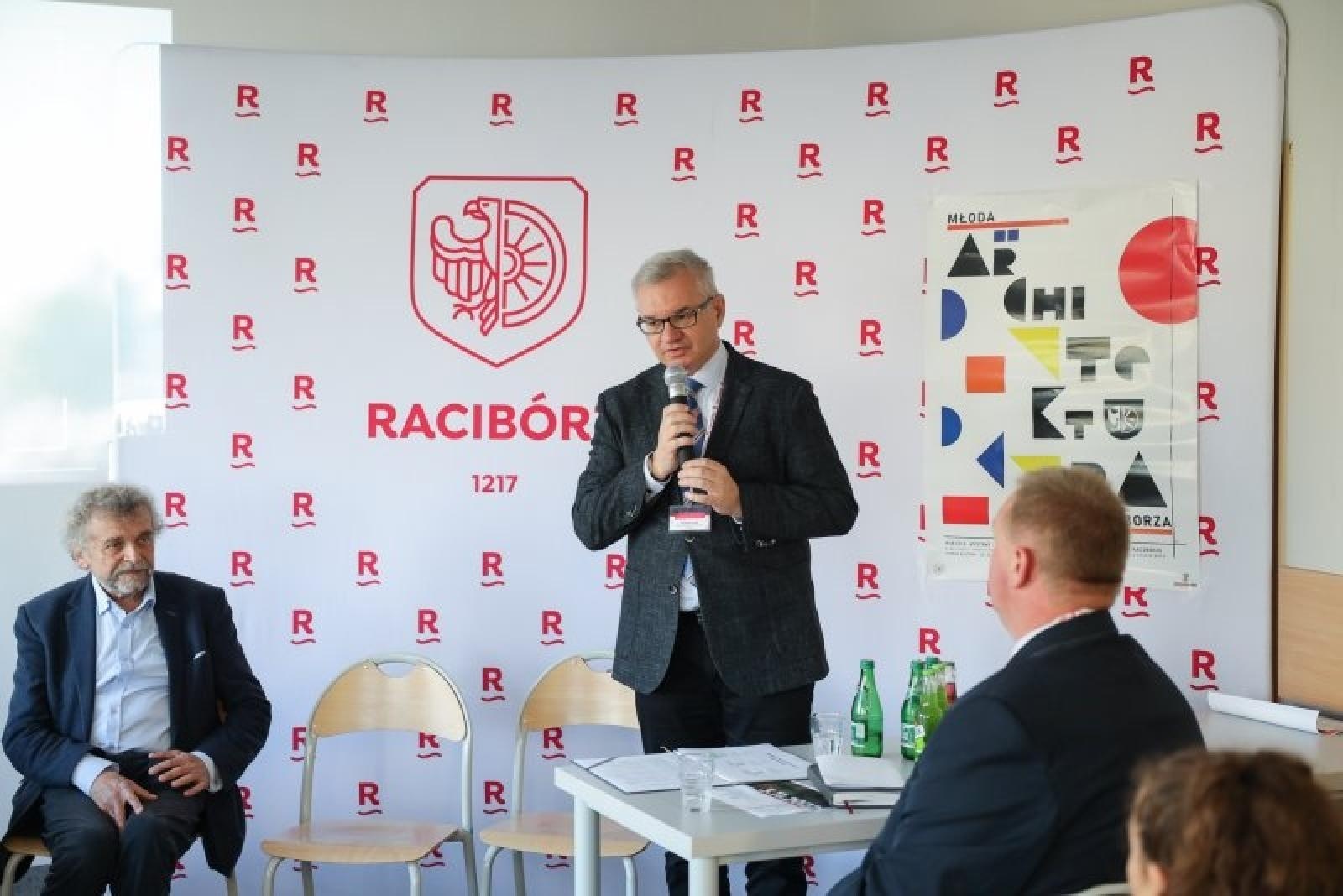 Zdjęcie w galerii na portalu naszraciborz.pl: O parkach kulturowych na raciborskiej uczelni [WIDEO] wiadomości z regionu