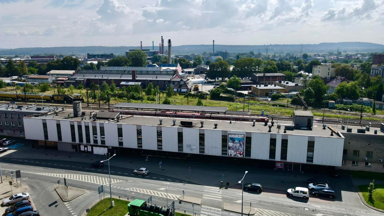 Zdjęcie w galerii na portalu naszraciborz.pl: Tak znikał stary dworzec w Raciborzu [TIMELAPSE] wiadomości z regionu
