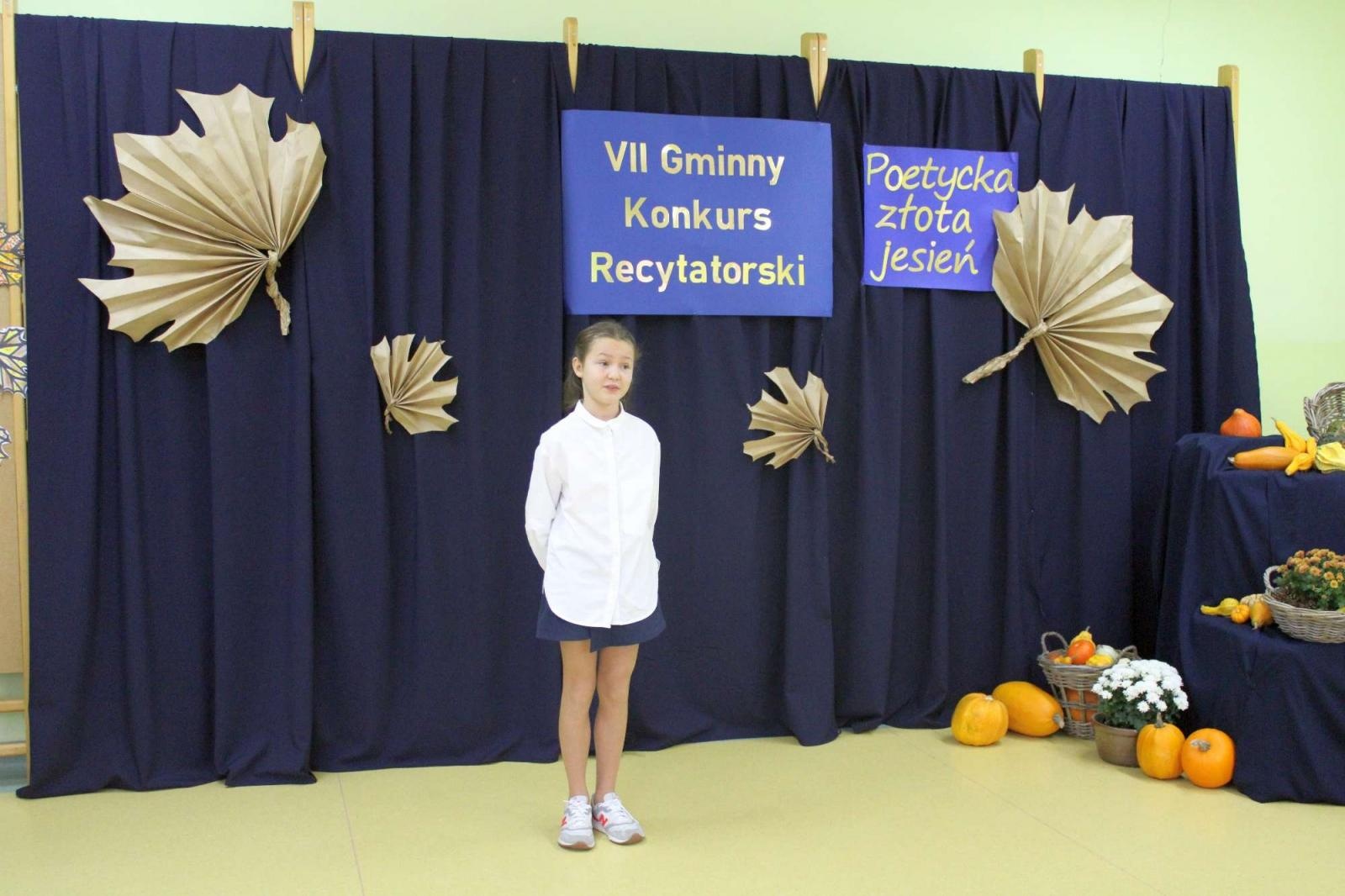 Zdjęcie w galerii na portalu naszraciborz.pl: VII Gminny Konkurs Recytatorski Poetycka złota jesień  wiadomości z regionu