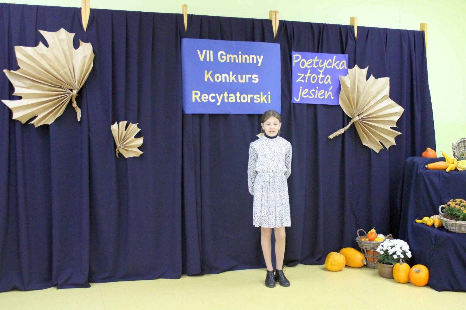 Zdjęcie w galerii na portalu naszraciborz.pl: VII Gminny Konkurs Recytatorski Poetycka złota jesień  wiadomości z regionu