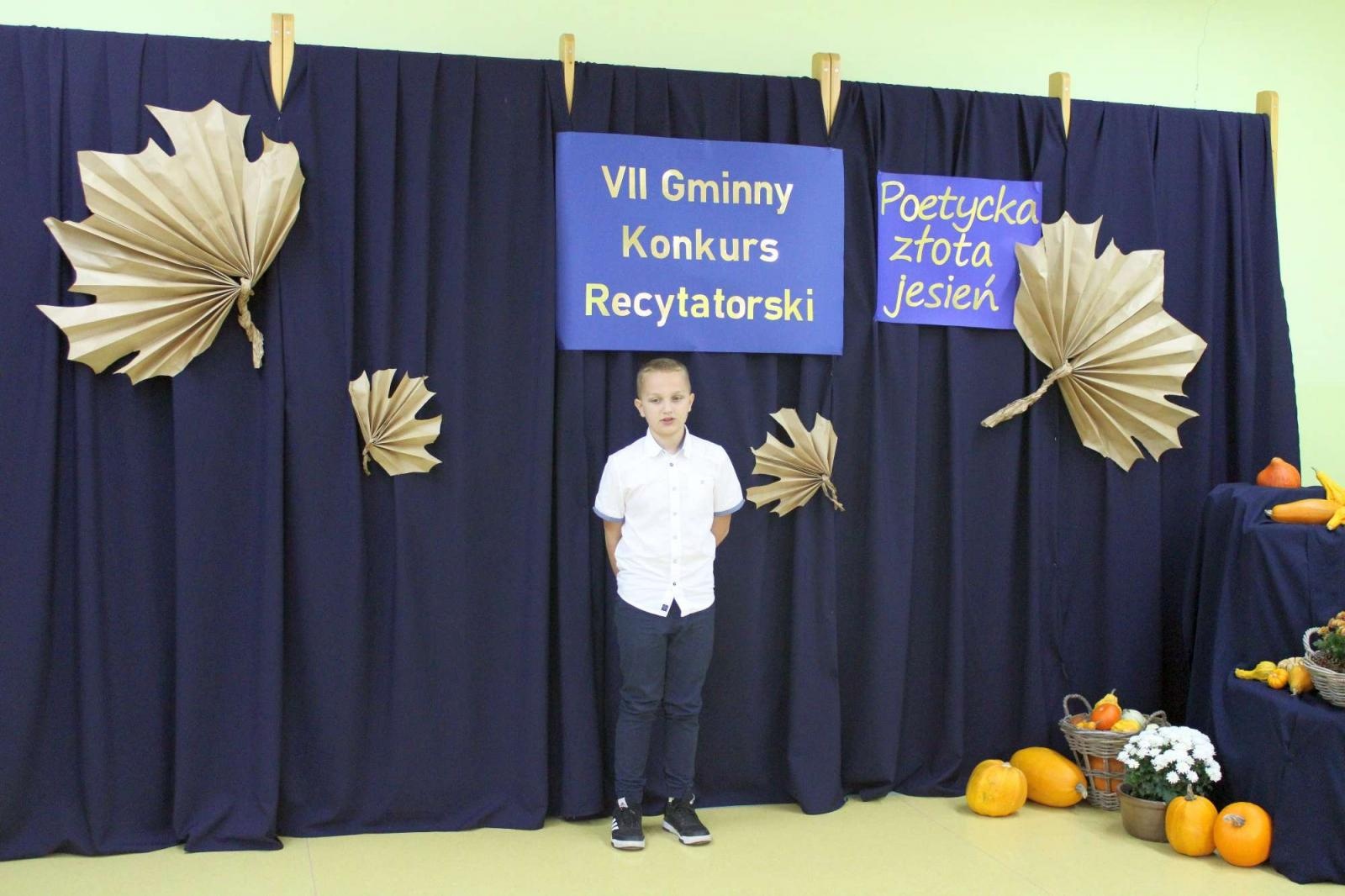 Zdjęcie w galerii na portalu naszraciborz.pl: VII Gminny Konkurs Recytatorski Poetycka złota jesień  wiadomości z regionu