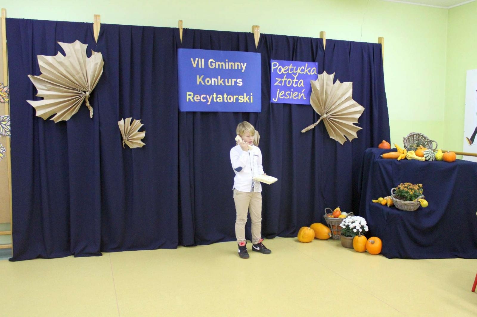 Zdjęcie w galerii na portalu naszraciborz.pl: VII Gminny Konkurs Recytatorski Poetycka złota jesień  wiadomości z regionu