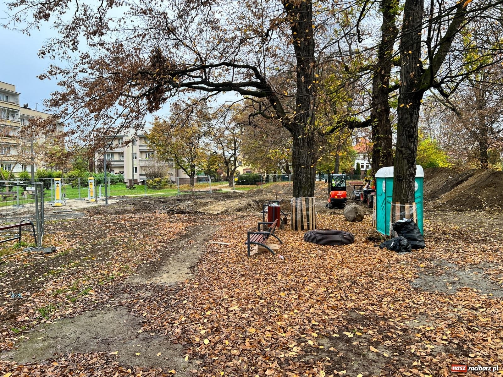 Zdjęcie w galerii na portalu naszraciborz.pl: Trwa budowa tężni solankowej przy Warszawskiej-Żeromskiego wiadomości z regionu