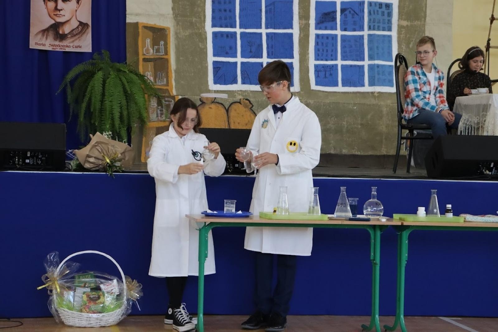 Zdjęcie w galerii na portalu naszraciborz.pl: Pół wieku jak jeden dzień. Urodziny szkoły w Pietrowicach Wielkich wiadomości z regionu