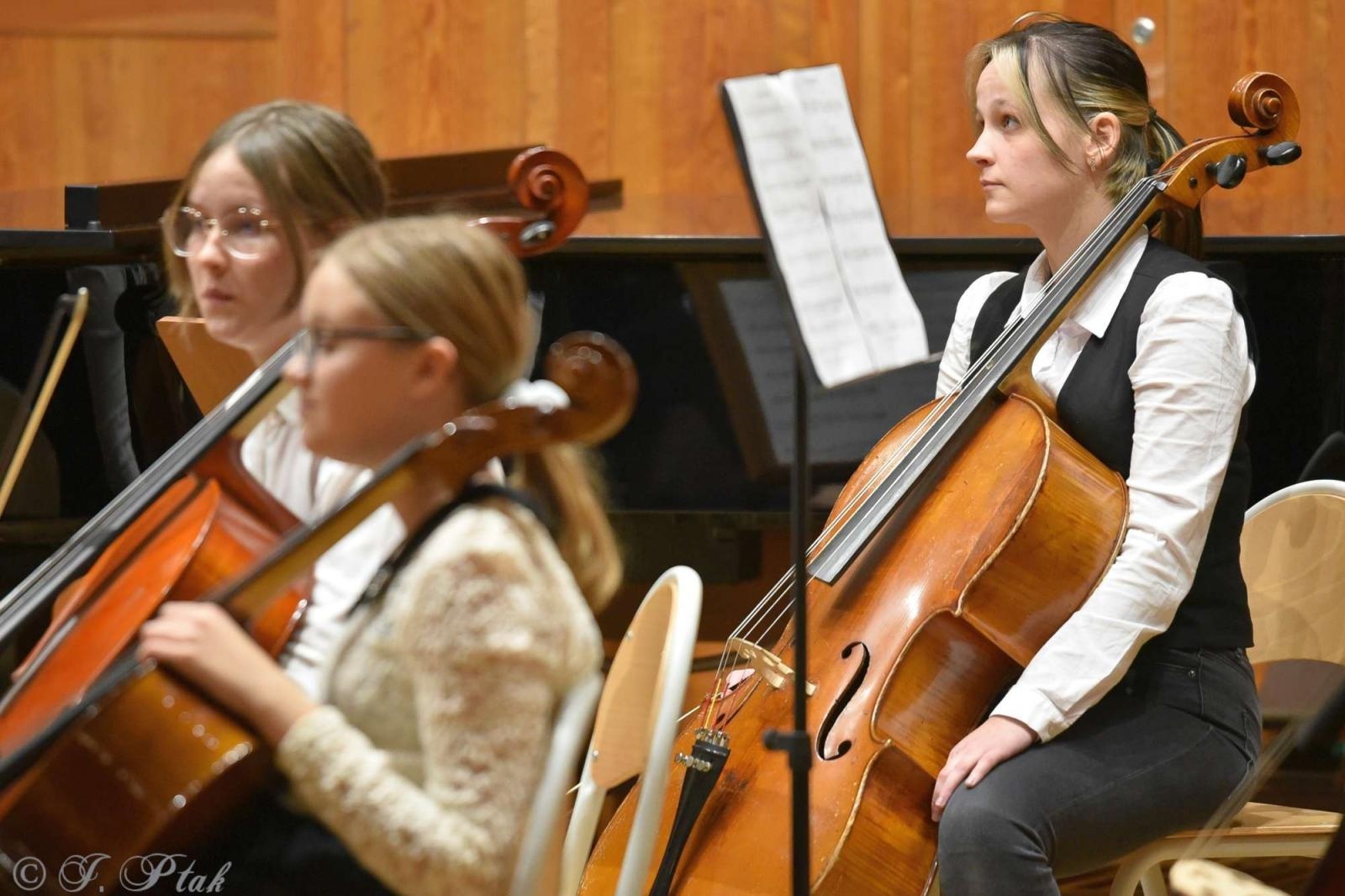 Zdjęcie w galerii na portalu naszraciborz.pl: Koncert muzyki polskiej w raciborskiej szkole muzycznej [FOTO i WIDEO] wiadomości z regionu