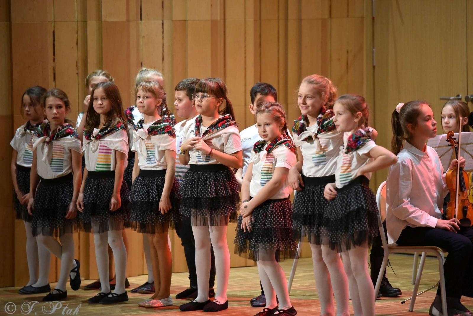 Zdjęcie w galerii na portalu naszraciborz.pl: Koncert muzyki polskiej w raciborskiej szkole muzycznej [FOTO i WIDEO] wiadomości z regionu