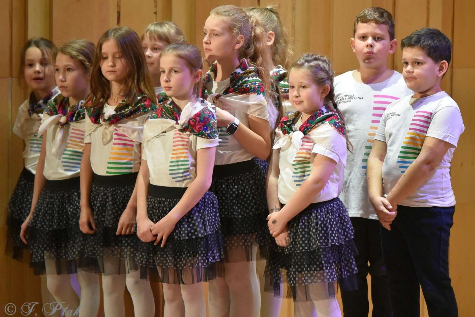 Zdjęcie w galerii na portalu naszraciborz.pl: Koncert muzyki polskiej w raciborskiej szkole muzycznej [FOTO i WIDEO] wiadomości z regionu
