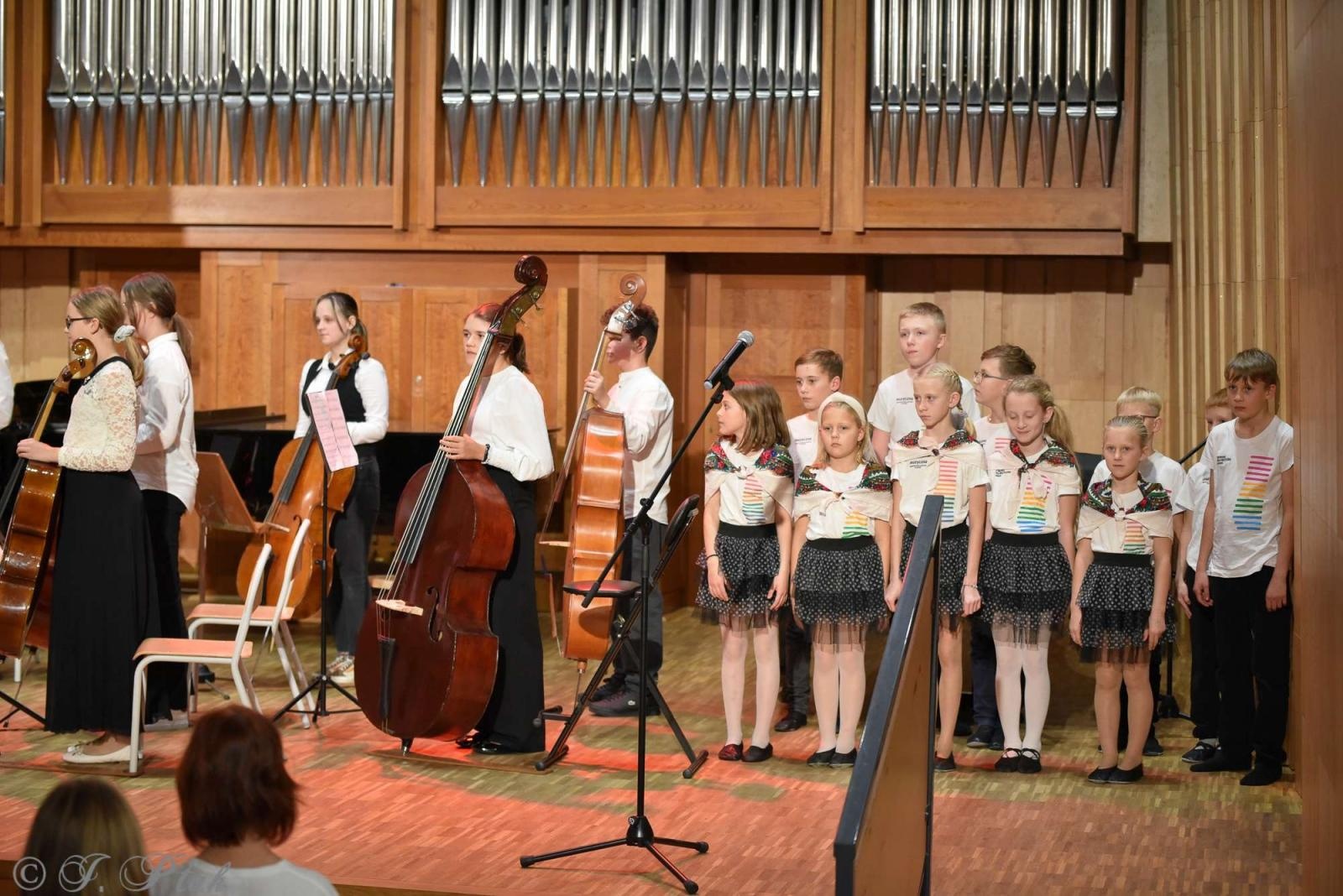 Zdjęcie w galerii na portalu naszraciborz.pl: Koncert muzyki polskiej w raciborskiej szkole muzycznej [FOTO i WIDEO] wiadomości z regionu