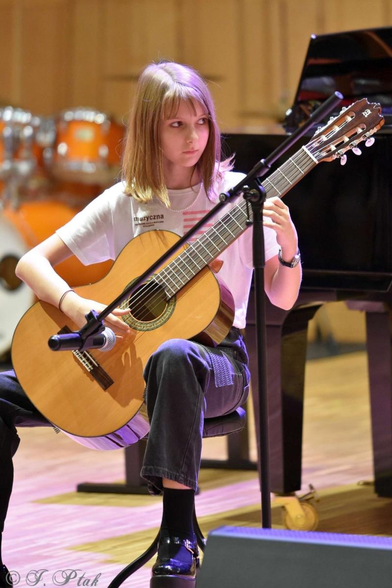 Zdjęcie w galerii na portalu naszraciborz.pl: Koncert muzyki polskiej w raciborskiej szkole muzycznej [FOTO i WIDEO] wiadomości z regionu