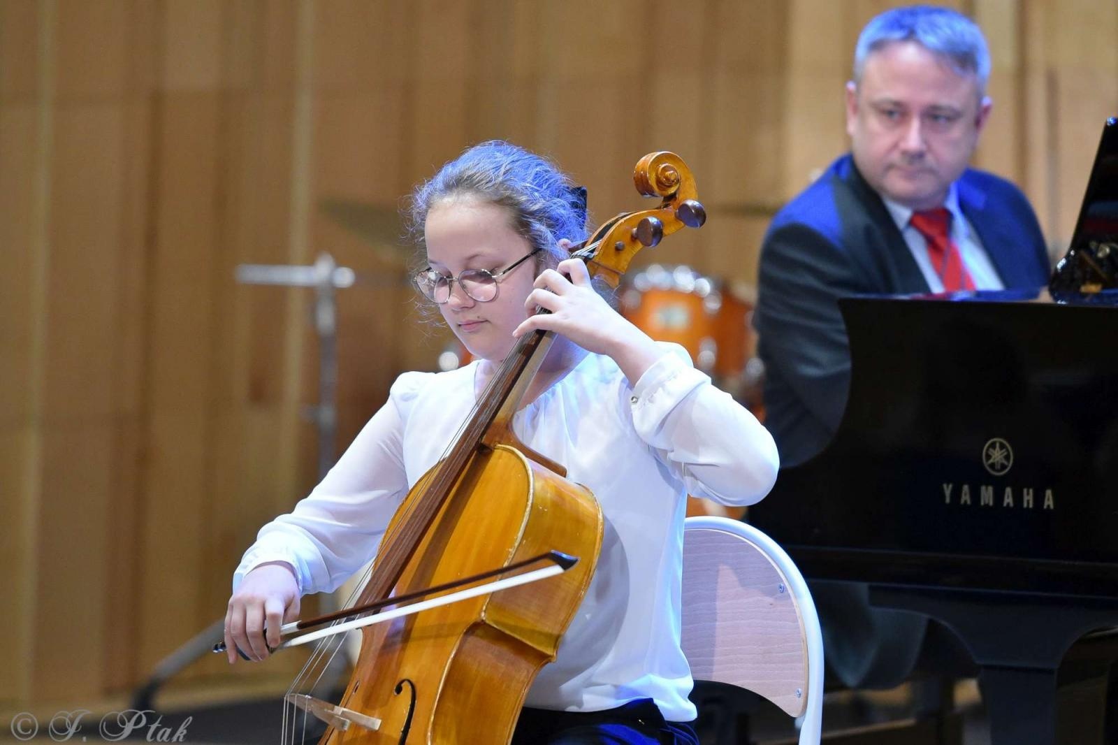 Zdjęcie w galerii na portalu naszraciborz.pl: Koncert muzyki polskiej w raciborskiej szkole muzycznej [FOTO i WIDEO] wiadomości z regionu