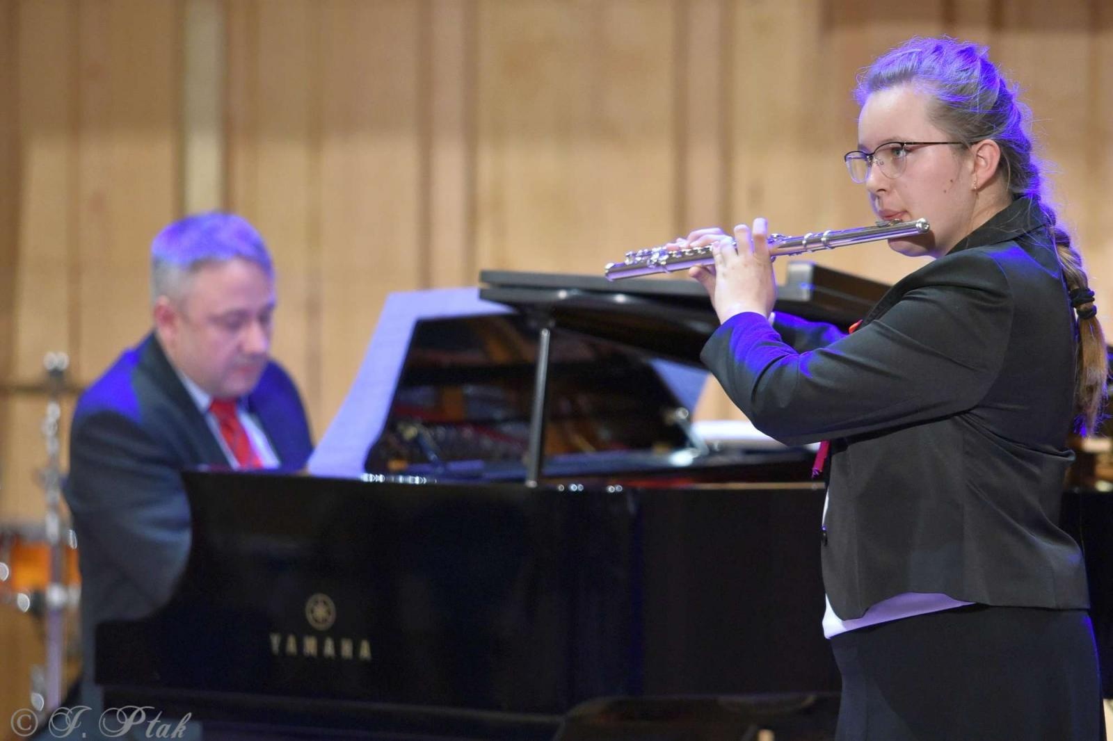 Zdjęcie w galerii na portalu naszraciborz.pl: Koncert muzyki polskiej w raciborskiej szkole muzycznej [FOTO i WIDEO] wiadomości z regionu