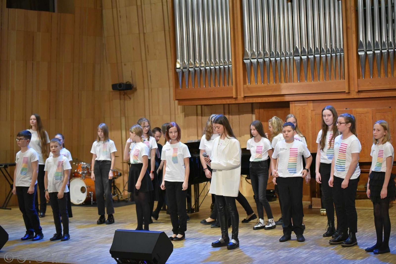 Zdjęcie w galerii na portalu naszraciborz.pl: Koncert muzyki polskiej w raciborskiej szkole muzycznej [FOTO i WIDEO] wiadomości z regionu
