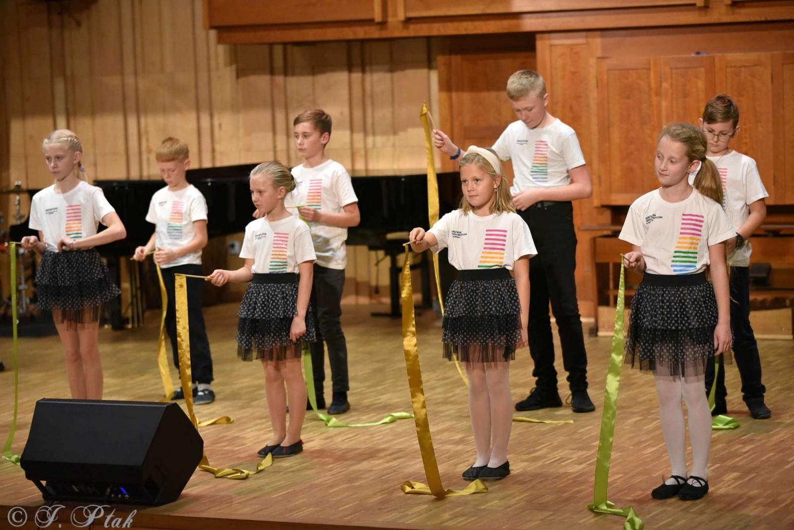 Zdjęcie w galerii na portalu naszraciborz.pl: Koncert muzyki polskiej w raciborskiej szkole muzycznej [FOTO i WIDEO] wiadomości z regionu