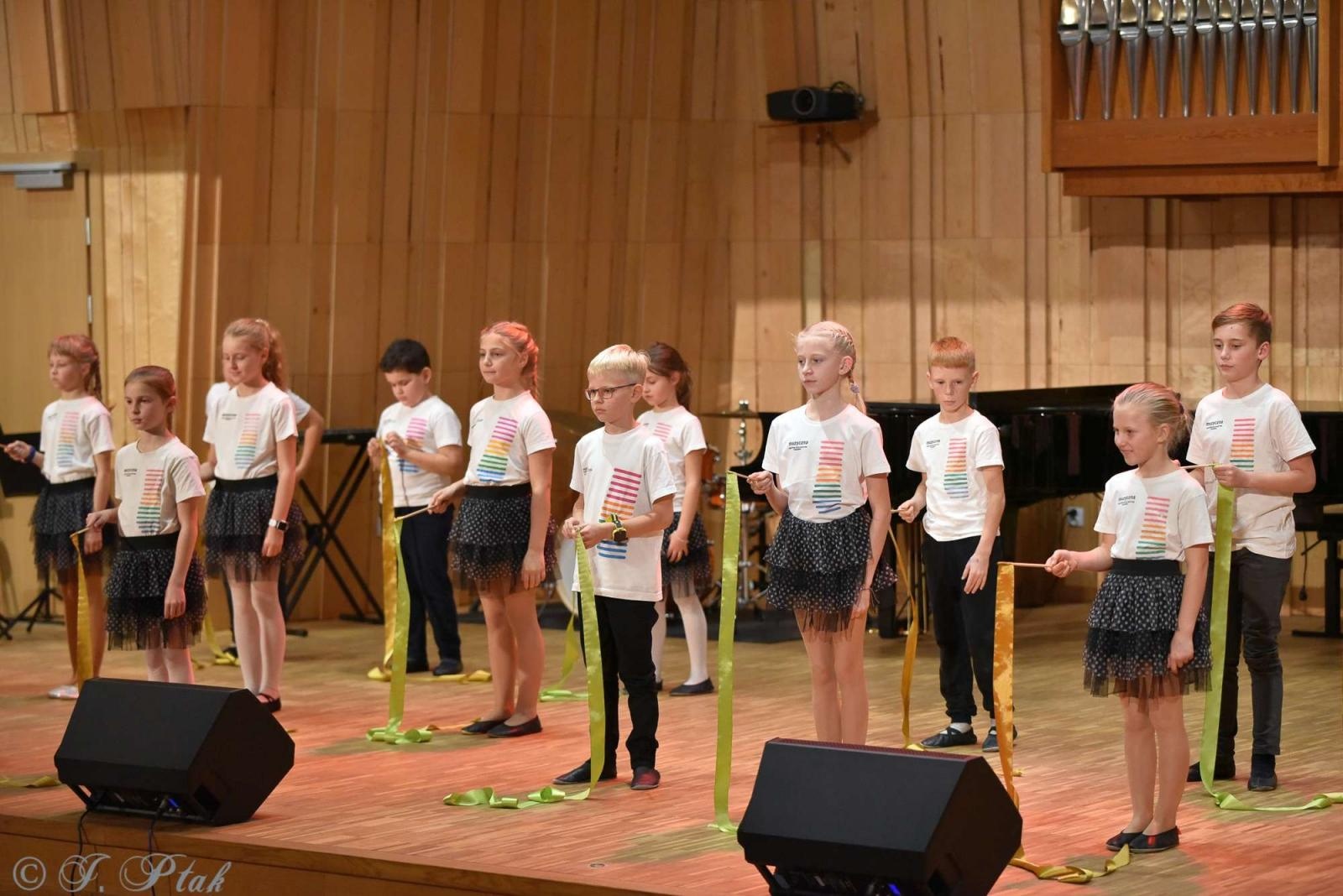 Zdjęcie w galerii na portalu naszraciborz.pl: Koncert muzyki polskiej w raciborskiej szkole muzycznej [FOTO i WIDEO] wiadomości z regionu