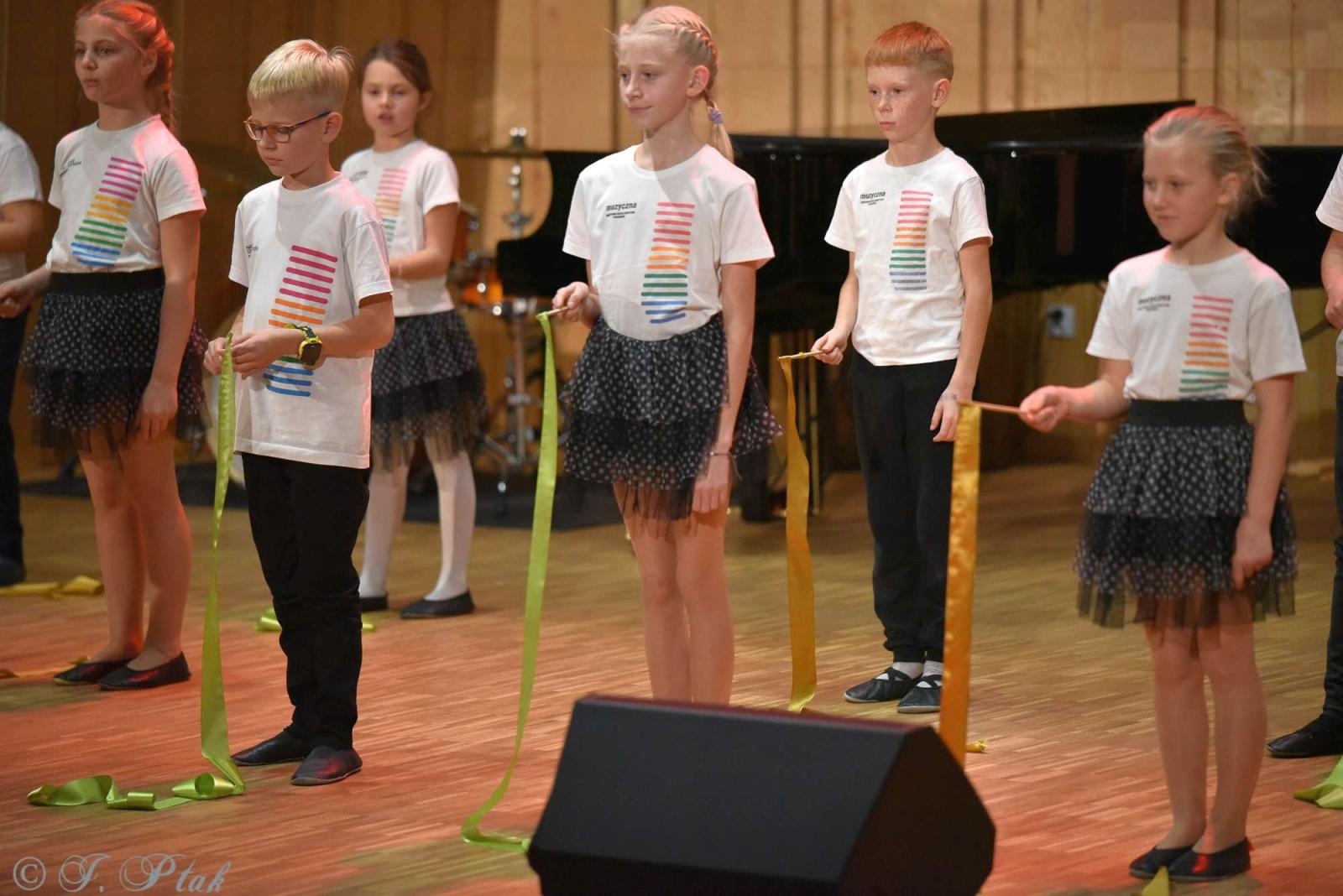 Zdjęcie w galerii na portalu naszraciborz.pl: Koncert muzyki polskiej w raciborskiej szkole muzycznej [FOTO i WIDEO] wiadomości z regionu