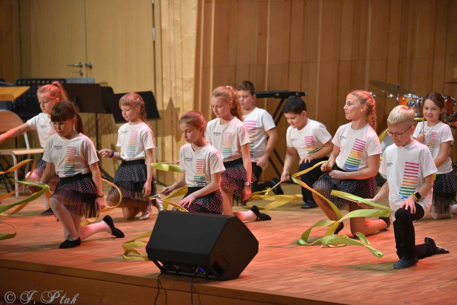 Zdjęcie w galerii na portalu naszraciborz.pl: Koncert muzyki polskiej w raciborskiej szkole muzycznej [FOTO i WIDEO] wiadomości z regionu