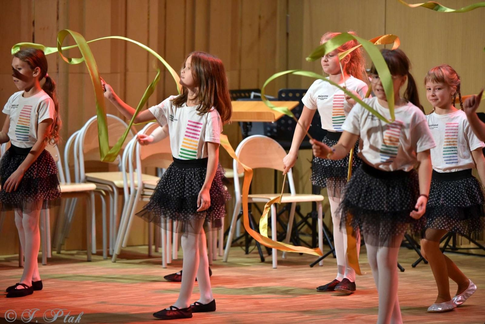 Zdjęcie w galerii na portalu naszraciborz.pl: Koncert muzyki polskiej w raciborskiej szkole muzycznej [FOTO i WIDEO] wiadomości z regionu