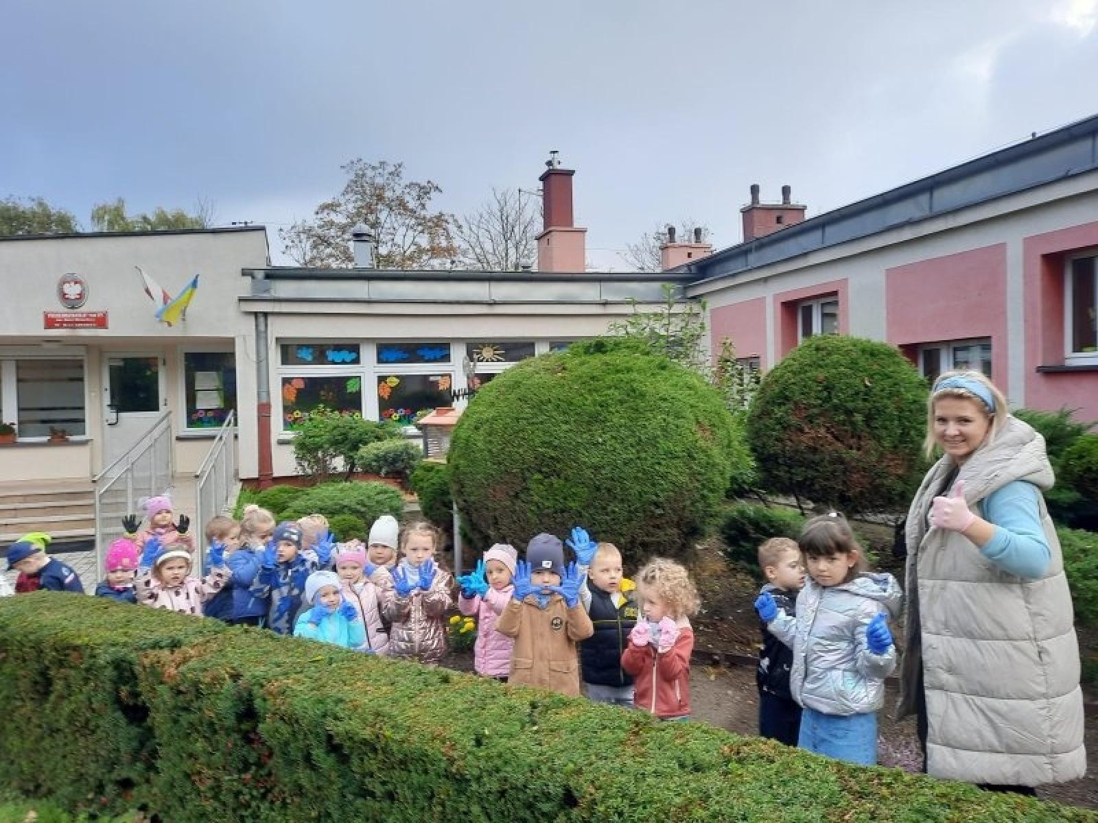 Zdjęcie w galerii na portalu naszraciborz.pl: Cebu-love kwiatki Agatki wiadomości z regionu