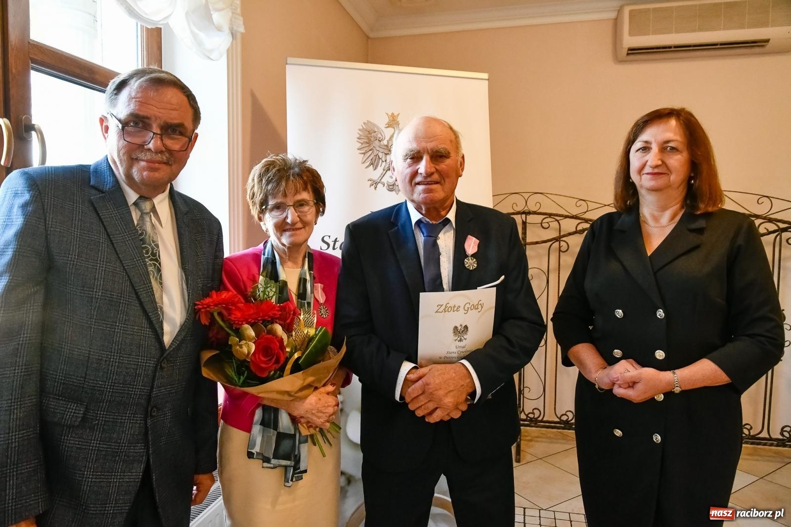 Zdjęcie w galerii na portalu naszraciborz.pl: Złote gody małżeńskie w Pietrowicach Wielkich [FOTO i WIDEO] wiadomości z regionu