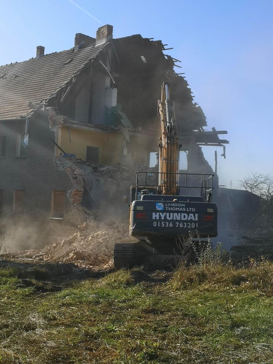 Zdjęcie w galerii na portalu naszraciborz.pl: Nie tylko stary dworzec znika z krajobrazu Raciborza wiadomości z regionu