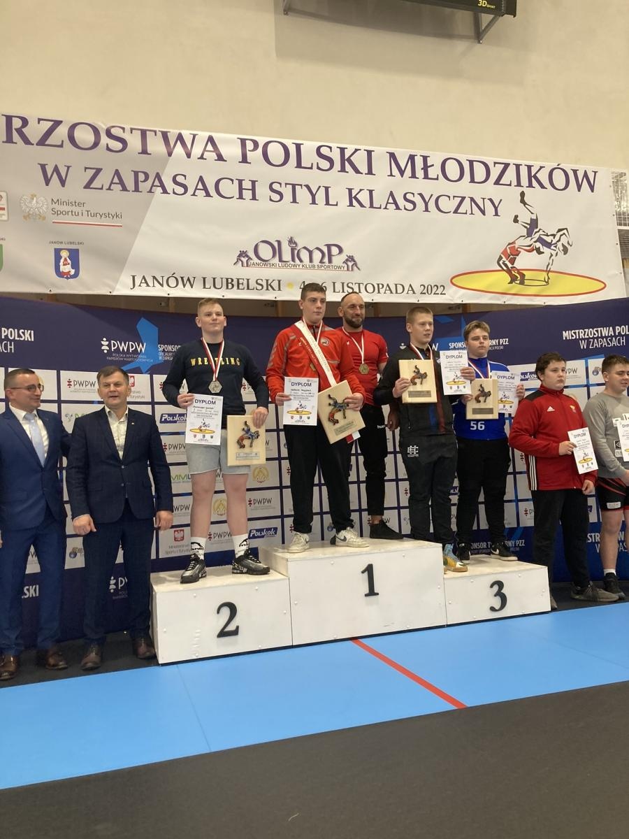 Zdjęcie w galerii na portalu naszraciborz.pl: Historyczny wyczyn młodych zapaśników Unii Racibórz wiadomości z regionu