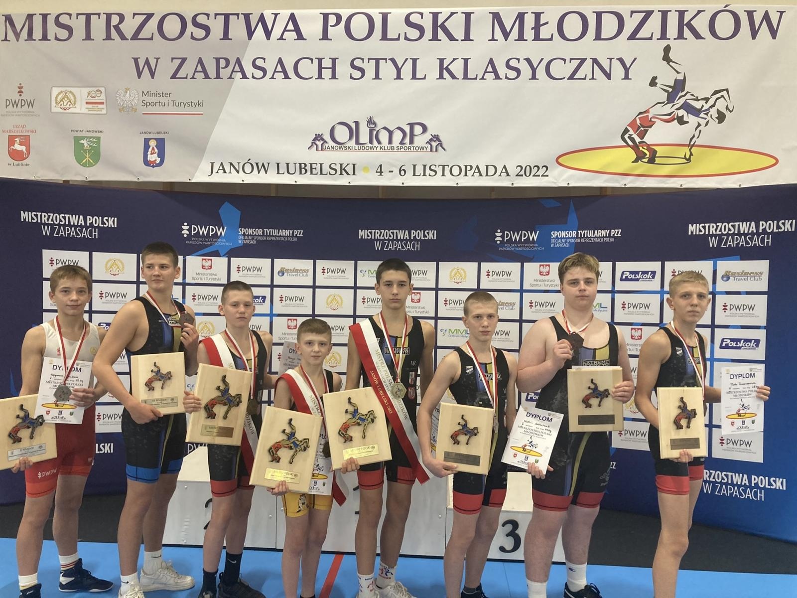 Zdjęcie w galerii na portalu naszraciborz.pl: Historyczny wyczyn młodych zapaśników Unii Racibórz wiadomości z regionu