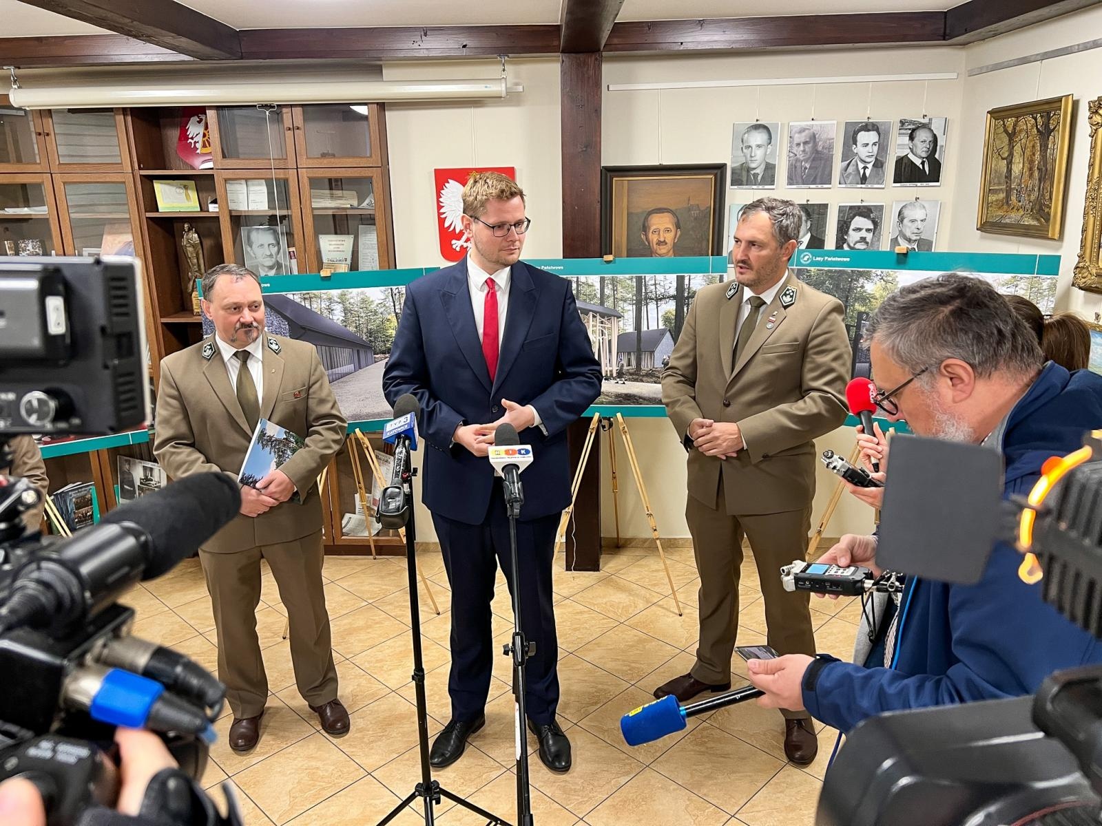 Zdjęcie w galerii na portalu naszraciborz.pl: Tak będzie wyglądać zagroda żubrów w Raciborzu. Na tym nie koniec! [FOTO] wiadomości z regionu