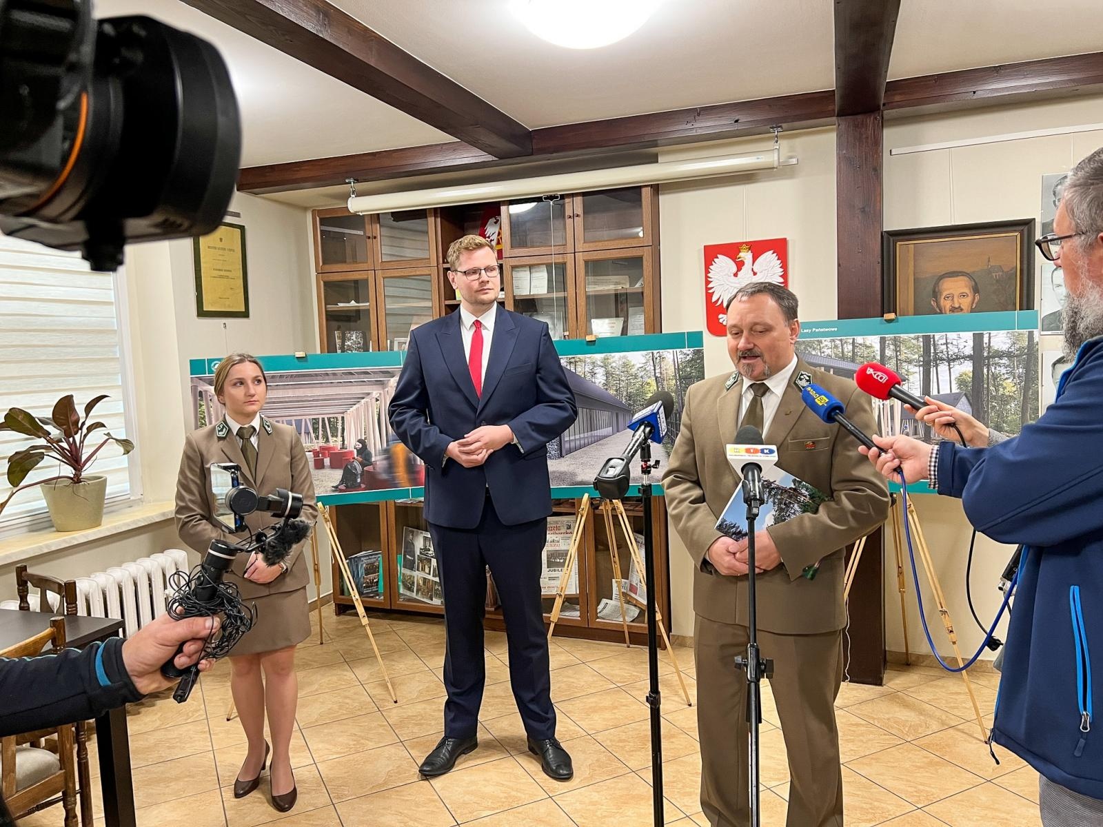 Zdjęcie w galerii na portalu naszraciborz.pl: Tak będzie wyglądać zagroda żubrów w Raciborzu. Na tym nie koniec! [FOTO] wiadomości z regionu