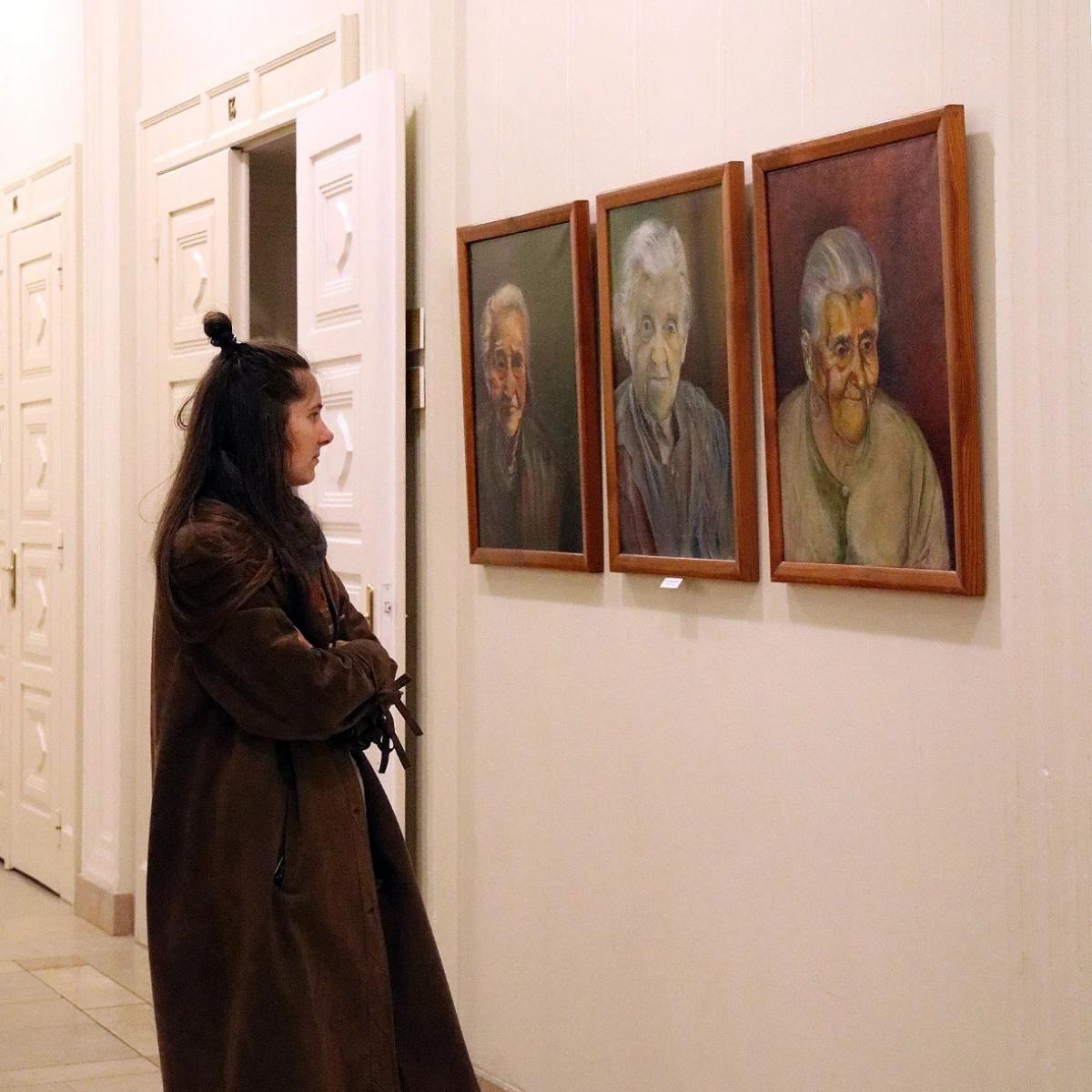 Zdjęcie w galerii na portalu naszraciborz.pl: 40 lat pracy twórczej dr Gabrieli Habrom-Rokosz wiadomości z regionu