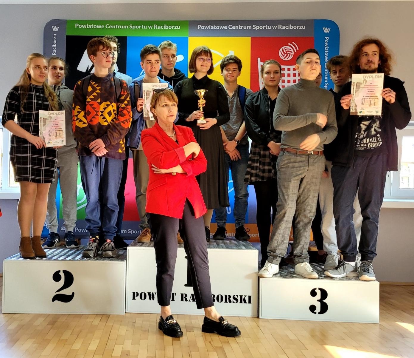 Zdjęcie w galerii na portalu naszraciborz.pl: Team z Kasprowicza najlepszy w szachach wiadomości z regionu