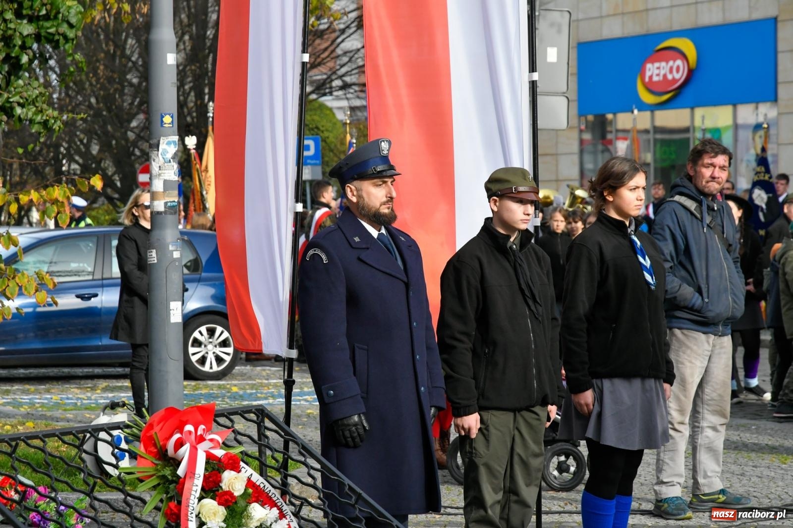 Zdjęcie w galerii na portalu naszraciborz.pl: Narodowe Święto Niepodległości - obchody miejskie w Raciborzu [FOTO i WIDEO] wiadomości z regionu