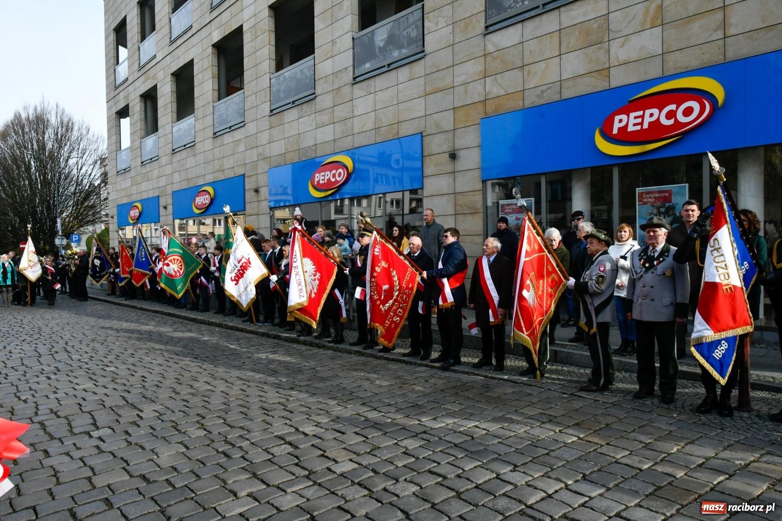Zdjęcie w galerii na portalu naszraciborz.pl: Narodowe Święto Niepodległości - obchody miejskie w Raciborzu [FOTO i WIDEO] wiadomości z regionu