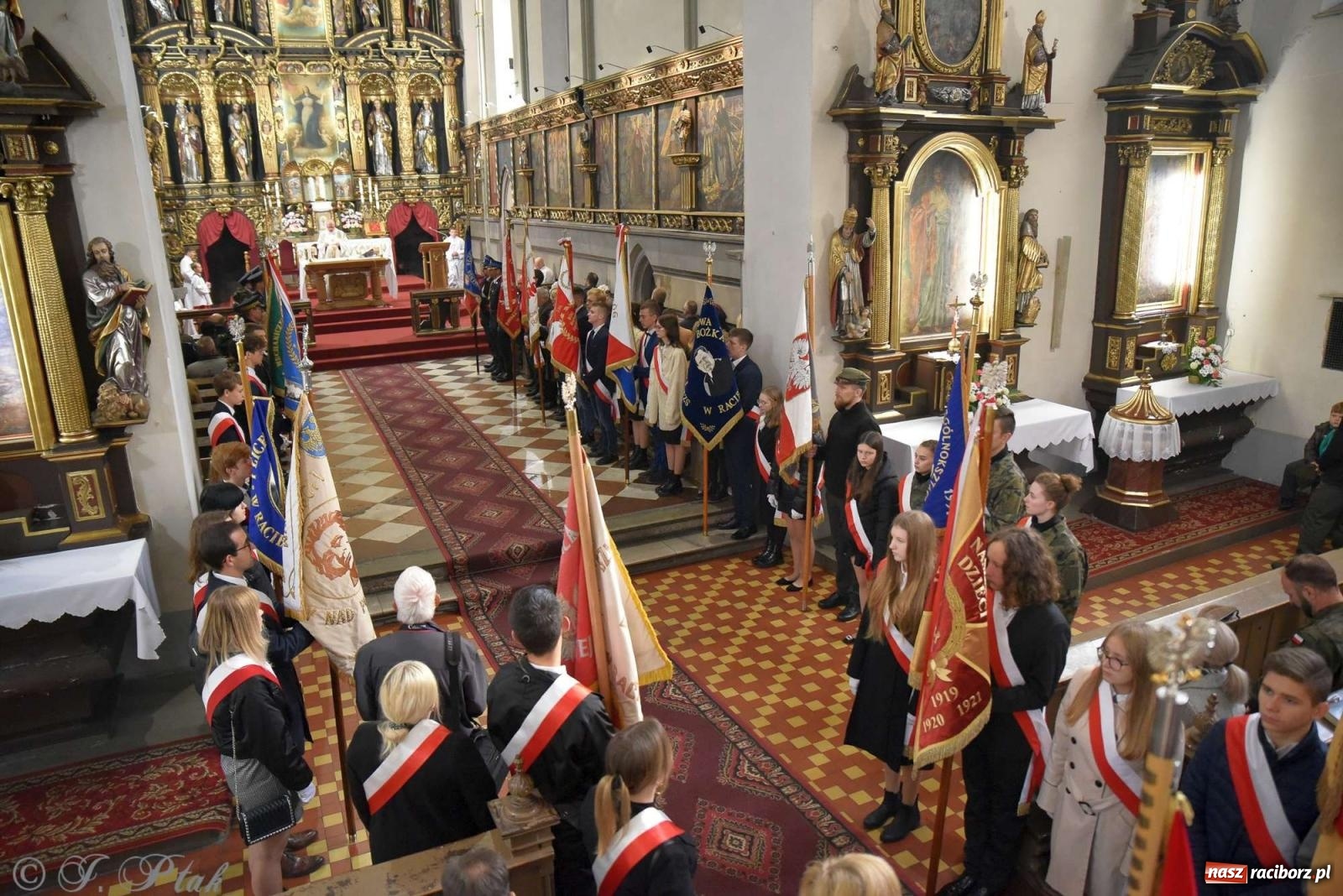 Zdjęcie w galerii na portalu naszraciborz.pl: Narodowe Święto Niepodległości - obchody miejskie w Raciborzu [FOTO i WIDEO] wiadomości z regionu