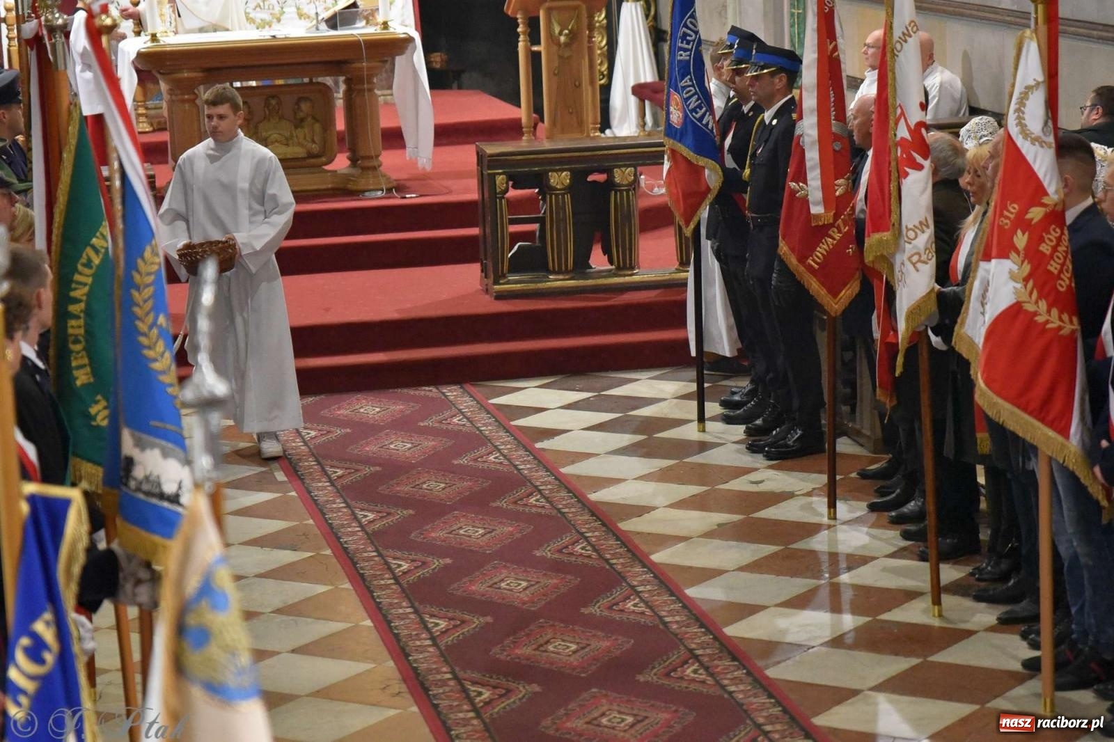 Zdjęcie w galerii na portalu naszraciborz.pl: Narodowe Święto Niepodległości - obchody miejskie w Raciborzu [FOTO i WIDEO] wiadomości z regionu