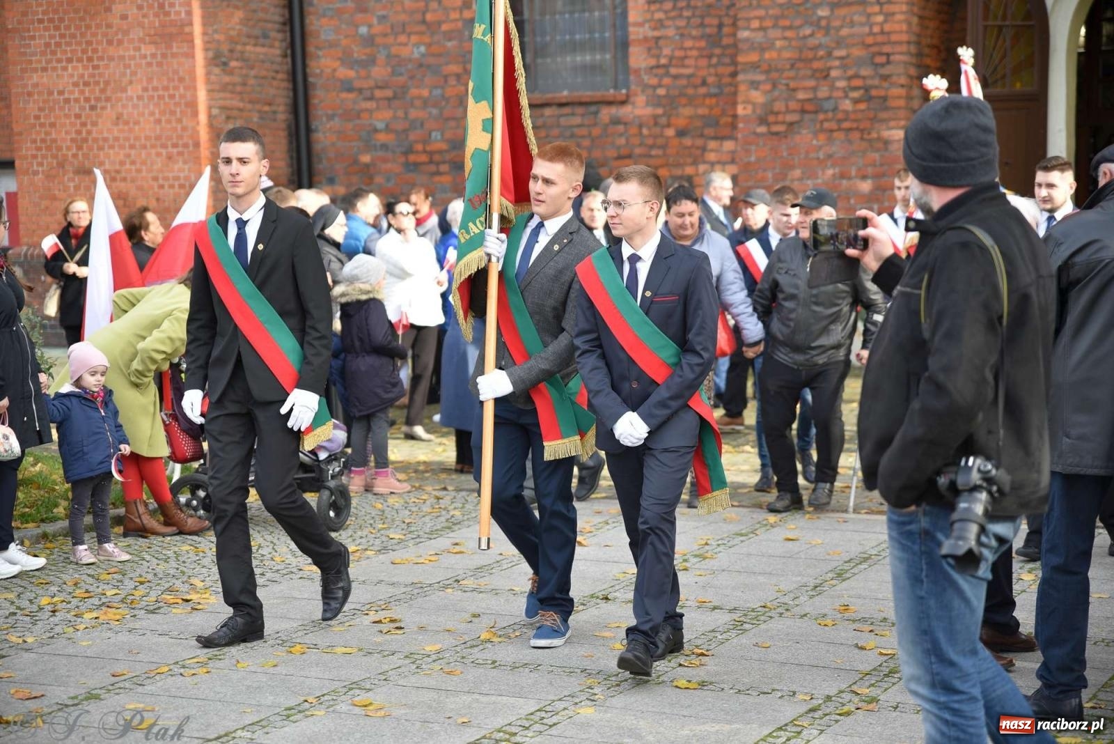 Zdjęcie w galerii na portalu naszraciborz.pl: Narodowe Święto Niepodległości - obchody miejskie w Raciborzu [FOTO i WIDEO] wiadomości z regionu
