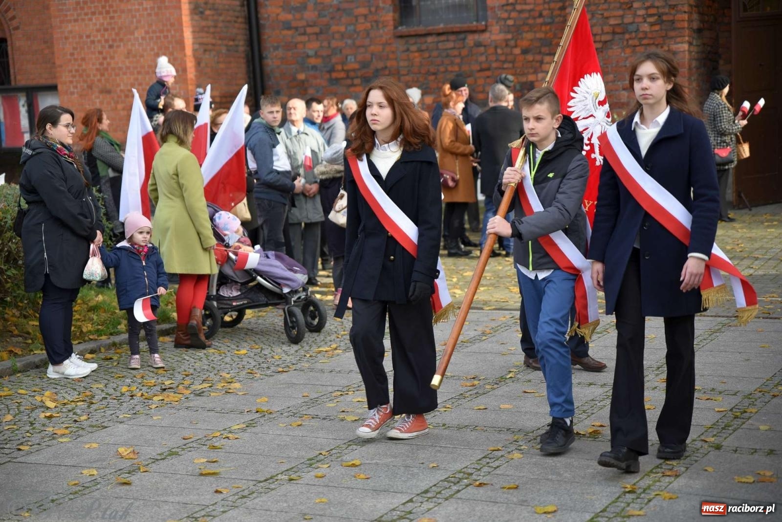 Zdjęcie w galerii na portalu naszraciborz.pl: Narodowe Święto Niepodległości - obchody miejskie w Raciborzu [FOTO i WIDEO] wiadomości z regionu