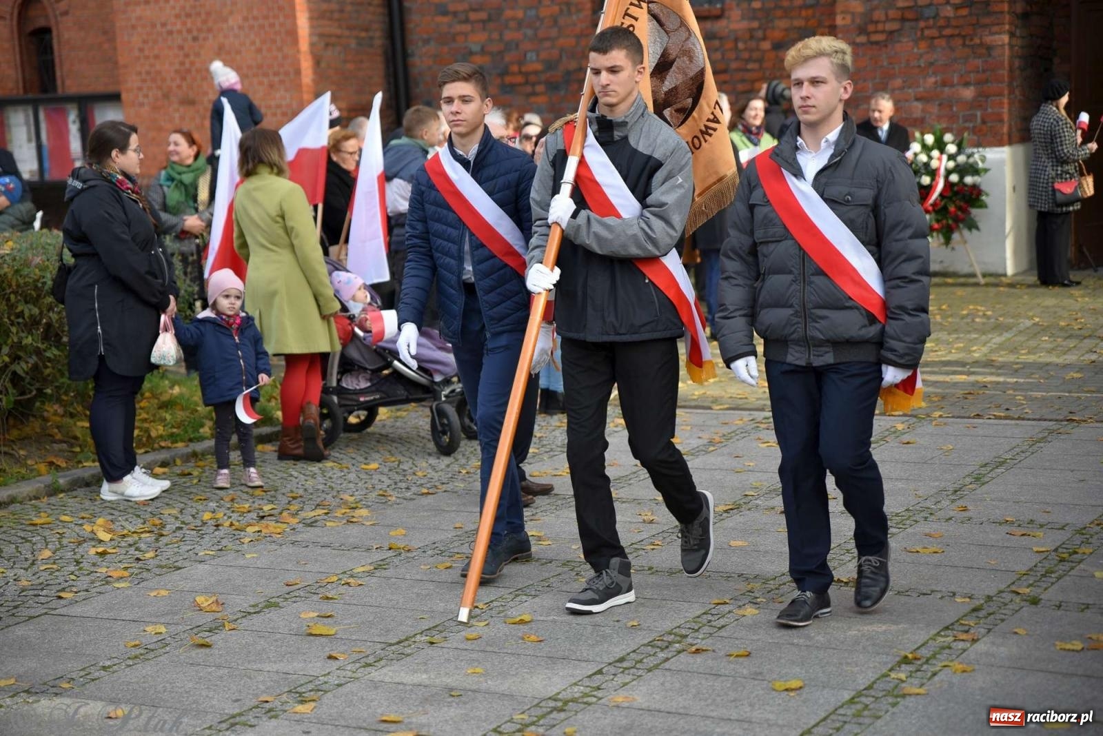 Zdjęcie w galerii na portalu naszraciborz.pl: Narodowe Święto Niepodległości - obchody miejskie w Raciborzu [FOTO i WIDEO] wiadomości z regionu