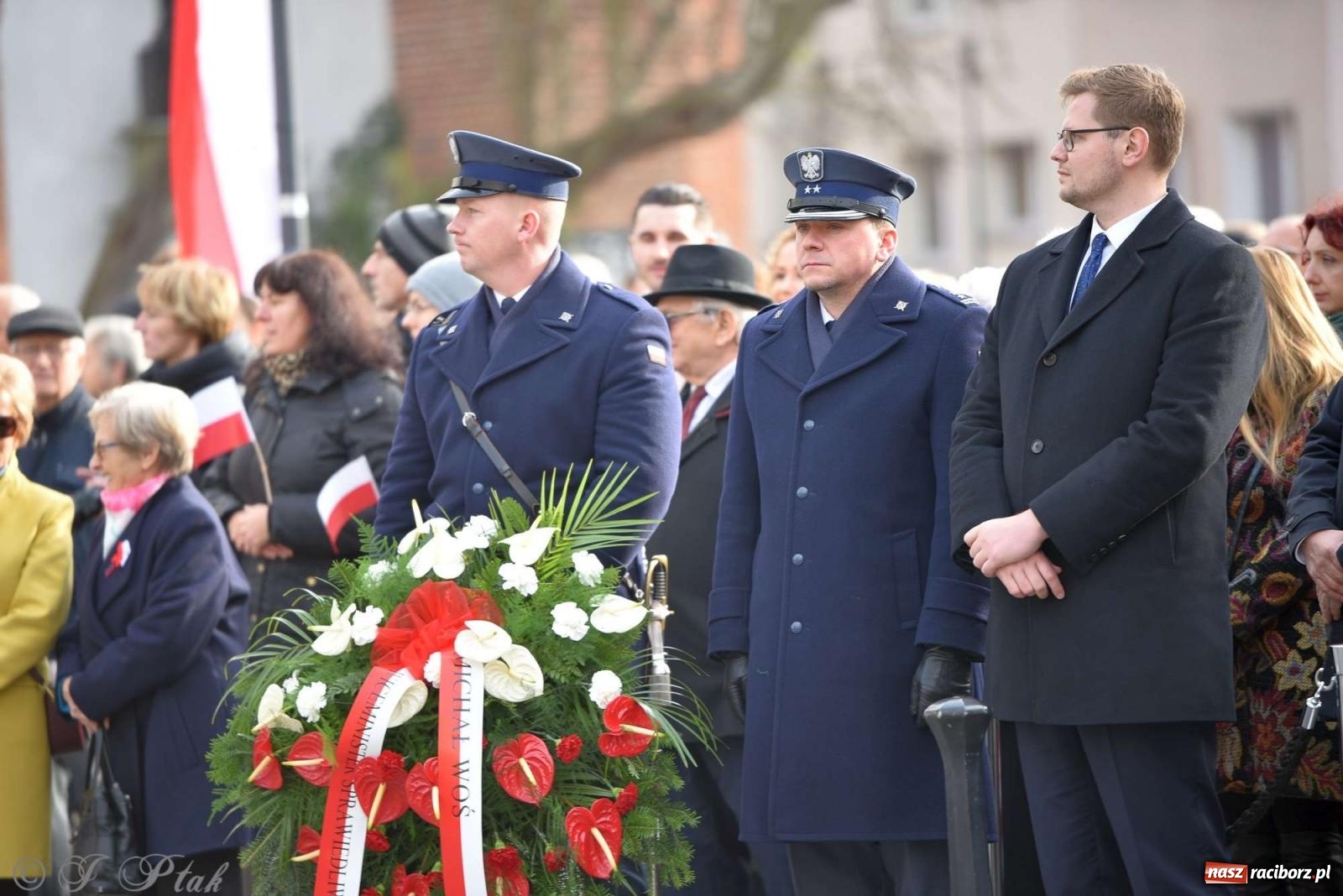 Zdjęcie w galerii na portalu naszraciborz.pl: Narodowe Święto Niepodległości - obchody miejskie w Raciborzu [FOTO i WIDEO] wiadomości z regionu