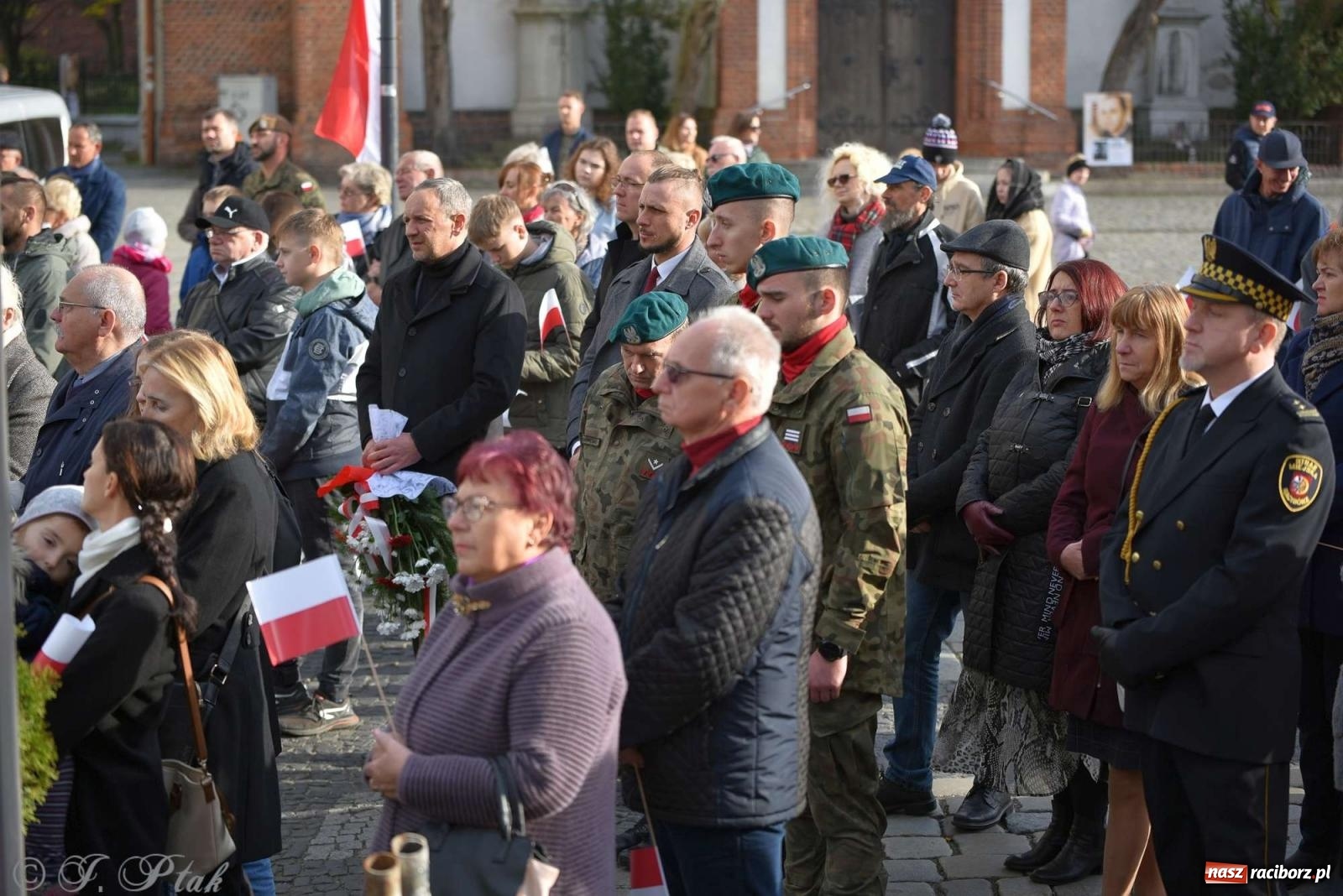 Zdjęcie w galerii na portalu naszraciborz.pl: Narodowe Święto Niepodległości - obchody miejskie w Raciborzu [FOTO i WIDEO] wiadomości z regionu