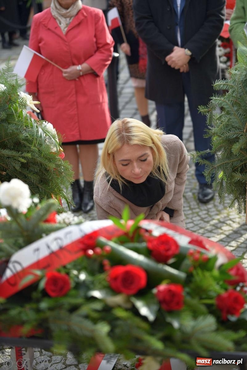 Zdjęcie w galerii na portalu naszraciborz.pl: Narodowe Święto Niepodległości - obchody miejskie w Raciborzu [FOTO i WIDEO] wiadomości z regionu