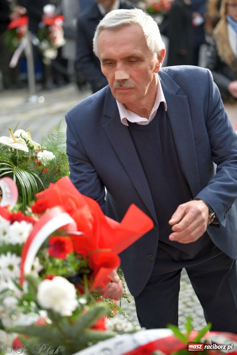 Zdjęcie w galerii na portalu naszraciborz.pl: Narodowe Święto Niepodległości - obchody miejskie w Raciborzu [FOTO i WIDEO] wiadomości z regionu